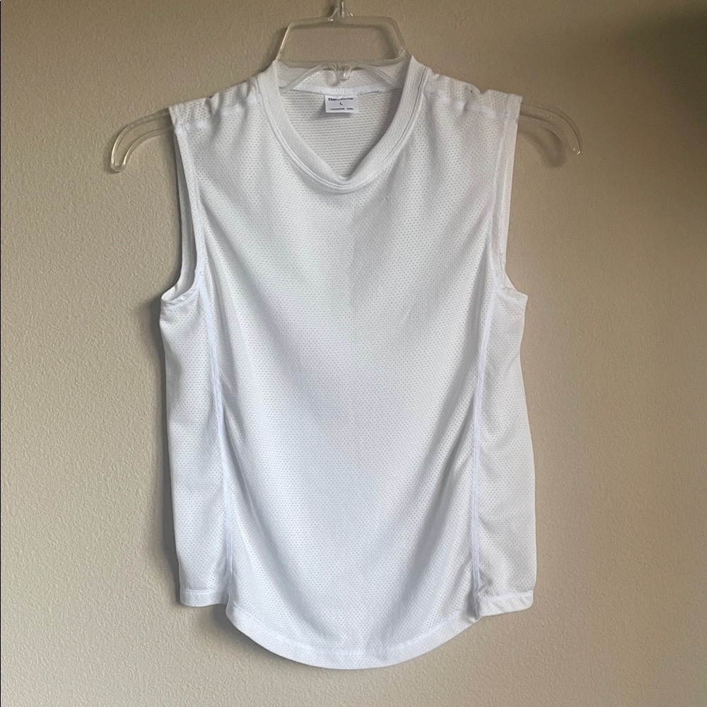 Sleeveless White boys mesh layering Top youth large